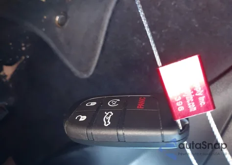 2014 Chrysler 300 300S из США, поврежденный, VIN 2C3CCABG6EH344153